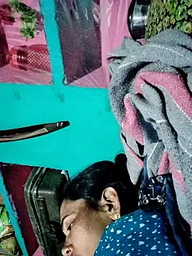 Pooja750 online show from 12-16-25, 02:11