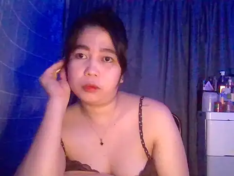 Snapshot of Asianhotskinny chatting on 06-11-26, 06:06 Asianhotskinny online show from 06-11-26, 06:06