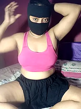 Moonshine07 online show from 09-08-25, 05:01