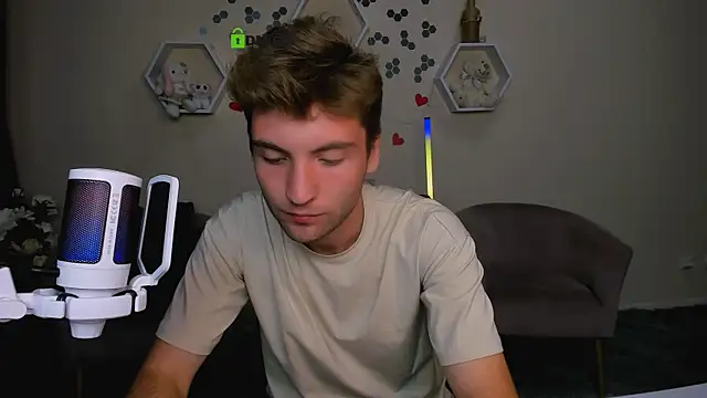 joseph bear  online show from 09-12-25, 07:03