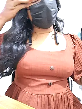 Snapshot of BeautyGirl_sara chatting on 10-15-25, 05:46 BeautyGirl sara online show from 10-15-25, 05:46