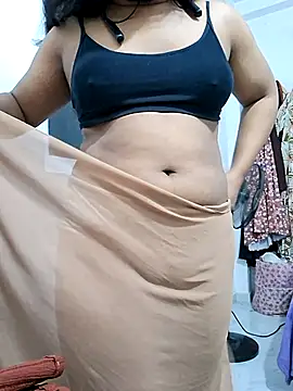 Snapshot of BeautyGirl_sara chatting on 11-07-25, 06:52 BeautyGirl sara online show from 11-07-25, 06:52