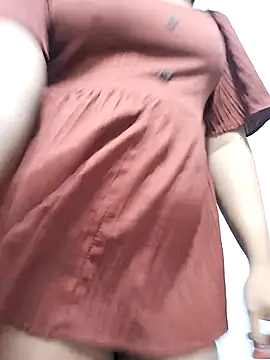 Snapshot of BeautyGirl_sara chatting on 11-10-25, 12:59 BeautyGirl sara online show from 11-10-25, 12:59