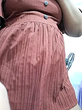 Snapshot of BeautyGirl_sara chatting on 01-10-26, 04:47 BeautyGirl sara online show from 01-10-26, 04:47