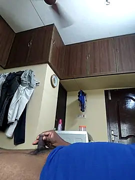 Hokerdick online show from 10-25-25, 05:26