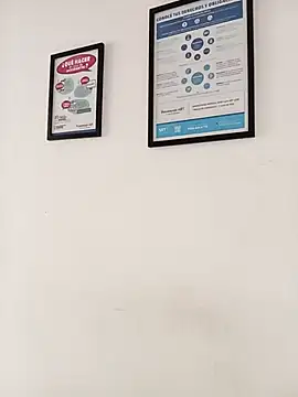 Snapshot of Lushakuiron1 chatting on 11-28-25, 02:20 Lushakuiron1 online show from 11-28-25, 02:20