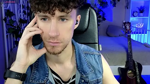 mark caron online show from 11-27-25, 08:33