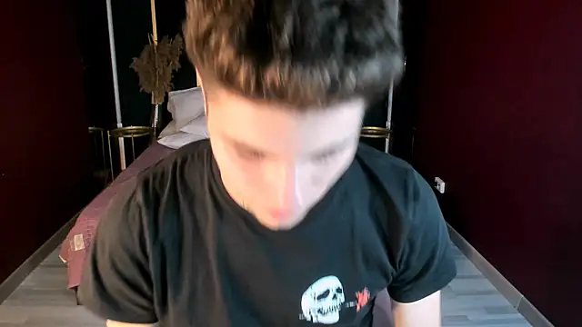 Snapshot of JackWolw chatting on 11-01-25, 08:22 JackWolw online show from 11-01-25, 08:22