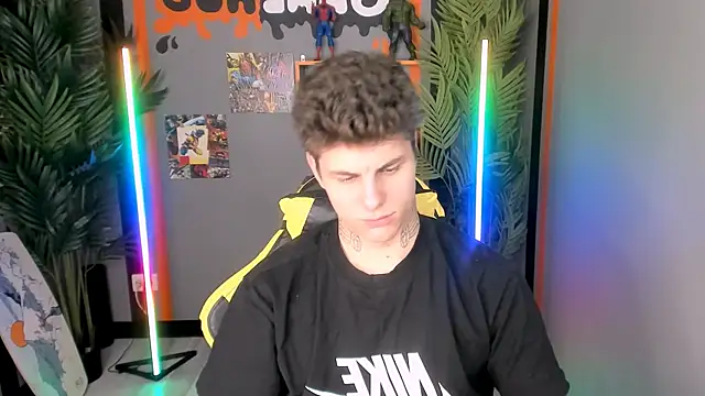 Snapshot of JackWolw chatting on 11-27-25, 05:31 JackWolw online show from 11-27-25, 05:31