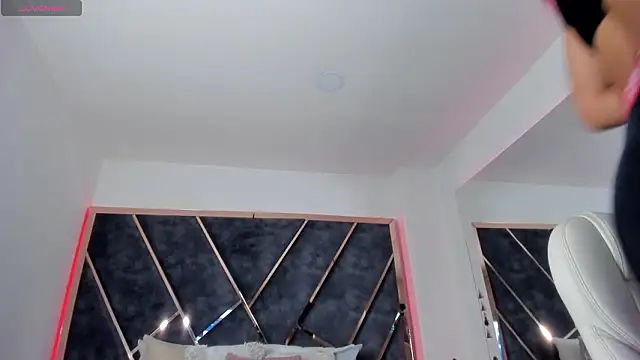 SusanaHenao online show from 03-17-26, 03:48