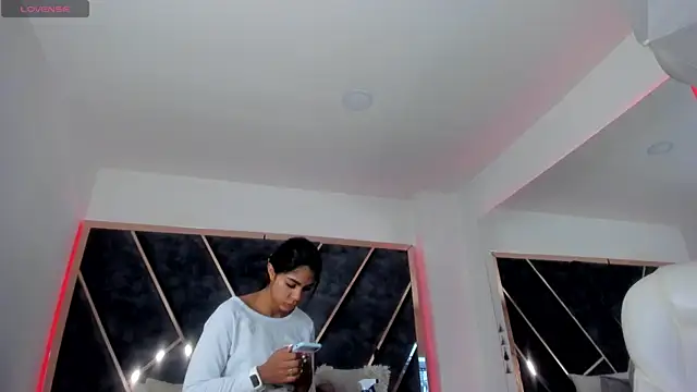 SusanaHenao online show from 03-24-26, 05:18