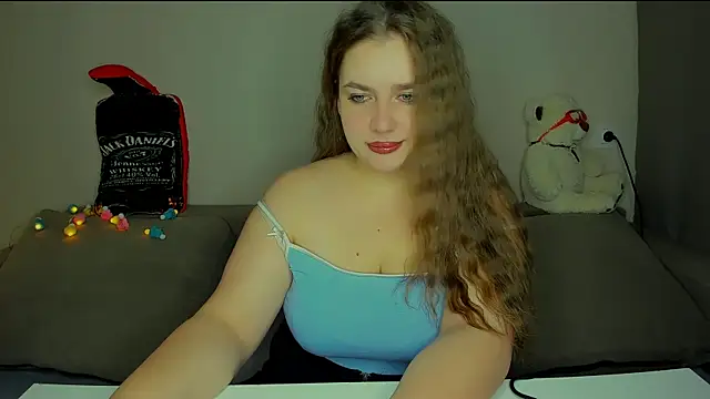 Snapshot of yourgem__ chatting on 12-05-25, 02:31 yourgem online show from 12-05-25, 02:31