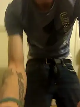 Snapshot of jizzyglizzy92 chatting on 02-20-26, 06:10 jizzyglizzy92 online show from 02-20-26, 06:10