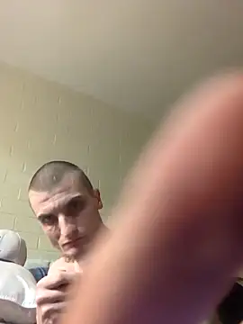 Snapshot of jizzyglizzy92 chatting on 03-13-26, 10:22 jizzyglizzy92 online show from 03-13-26, 10:22