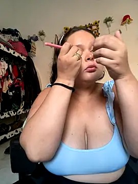 luna sweet16 online show from 09-22-25, 12:40