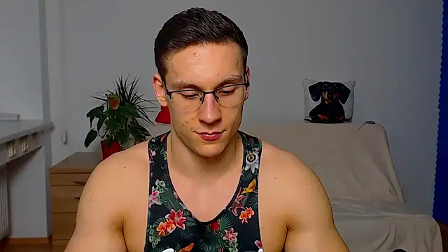 ZeinMiracles online show from 12-15-25, 10:58