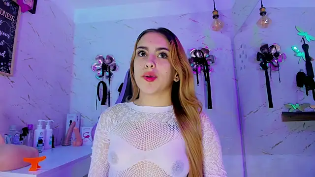 Natasha-Adams online show from 04-11-26, 03:27