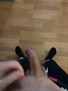 cook907920 online show from 11-09-25, 02:48