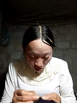 tcm-cute online show from 10-12-25, 02:16