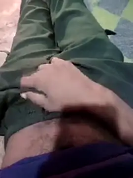 Snapshot of parmila203 chatting on 11-05-25, 02:44 parmila203 online show from 11-05-25, 02:44