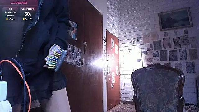 DiosaSexSymbol online show from 11-19-25, 04:45