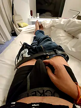 LoveGuruRA online show from 09-08-25, 02:38