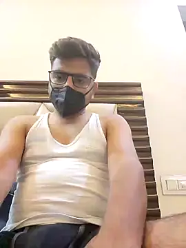 LoveGuruRA online show from 09-19-25, 07:47