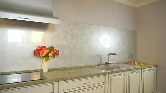 MaryroseRoeder online show from 01-17-26, 03:55