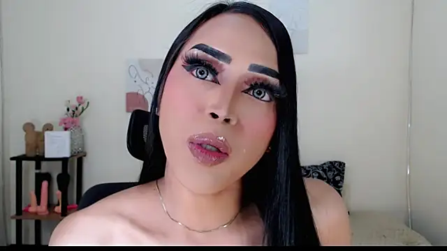 Lessandra Lust online show from 10-04-25, 10:52