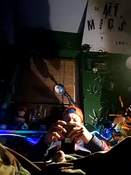 Snapshot of MODEST11_MMiILOO_AMARO chatting on 04-05-26, 03:58 MODEST11 MMiILOO AMARO online show from 04-05-26, 03:58