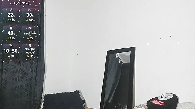 Snapshot of cute_sammy_1 chatting on 10-09-25, 02:04 cute sammy 1 online show from 10-09-25, 02:04