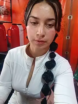 Sol Sunny online show from 06-07-26, 10:13