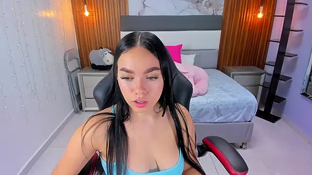 MOLLYSPENCER1 online show from 11-07-25, 07:14