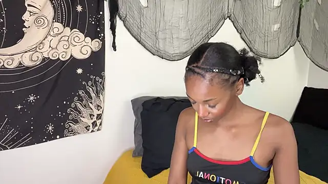 Trixie luv1 online show from 11-22-25, 06:29