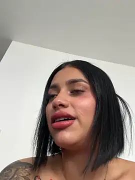 AlannaEvons online show from 12-21-25, 07:10