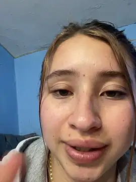 mia skys online show from 03-05-26, 03:13