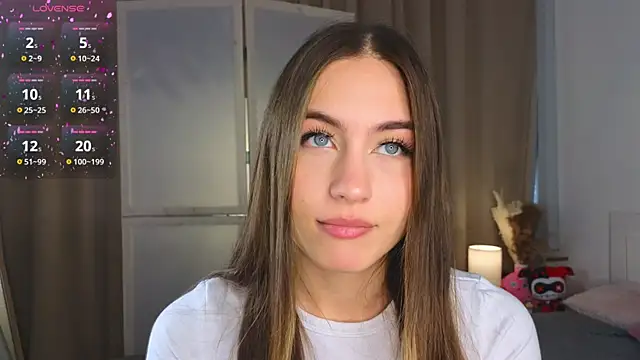 Moonlight1Sonata1 online show from 10-16-25, 09:10