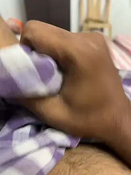 Snapshot of usermood2000 chatting on 01-09-26, 06:16 usermood2000 online show from 01-09-26, 06:16