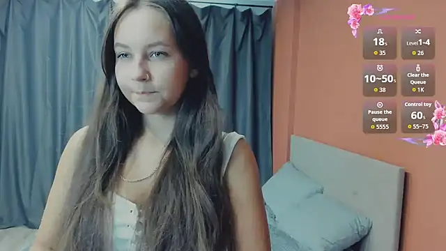 Snapshot of day_may chatting on 10-04-25, 11:52 day may online show from 10-04-25, 11:52