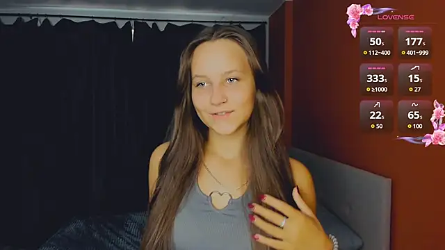 Snapshot of day_may chatting on 10-11-25, 01:31 day may online show from 10-11-25, 01:31