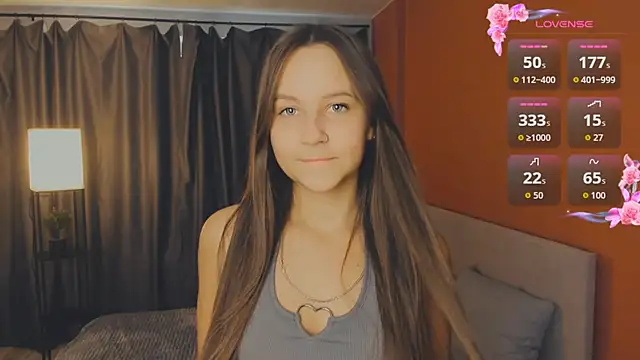 Snapshot of day_may chatting on 10-18-25, 01:23 day may online show from 10-18-25, 01:23