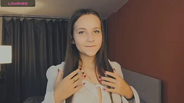 Snapshot of day_may chatting on 10-29-25, 03:36 day may online show from 10-29-25, 03:36