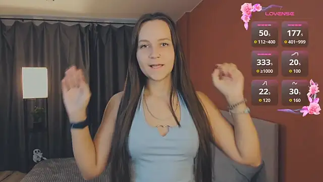 Snapshot of day_may chatting on 11-08-25, 01:11 day may online show from 11-08-25, 01:11