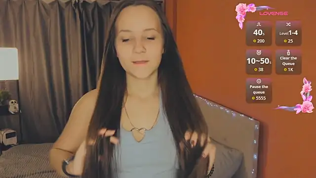 Snapshot of day_may chatting on 11-27-25, 01:13 day may online show from 11-27-25, 01:13