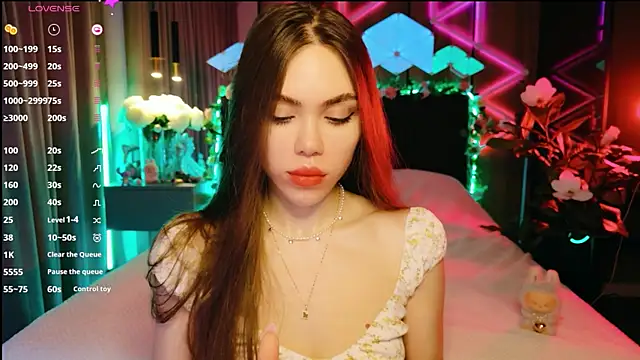 MimiFors online show from 09-26-25, 04:33