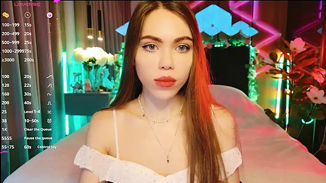 MimiFors online show from 09-29-25, 04:23