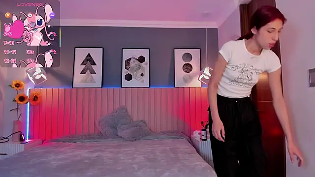 Maraia Ford online show from 12-16-25, 07:52