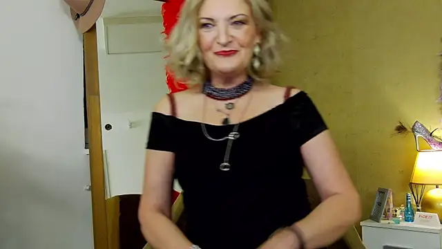 Snapshot of Allura_Jenson chatting on 05-16-26, 09:13 Allura Jenson online show from 05-16-26, 09:13
