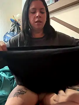 LaGueraDelMar online show from 10-30-25, 05:46