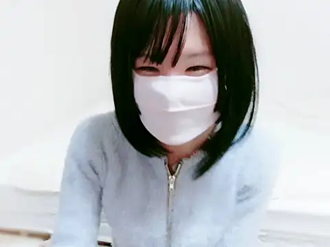 Snapshot of maika_chan chatting on 11-23-25, 04:56 maika chan online show from 11-23-25, 04:56